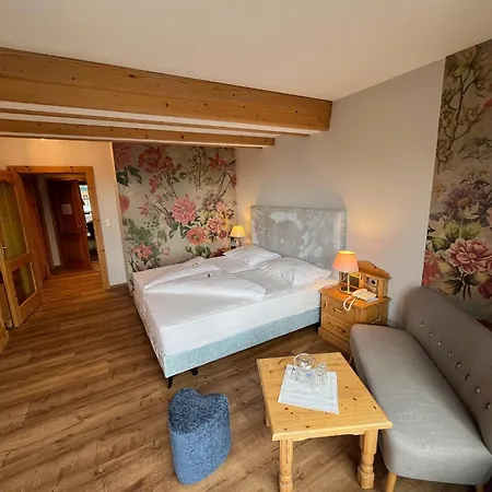 Lindenhof Hotel Feld am See