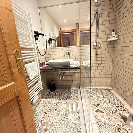 Lindenhof 4*